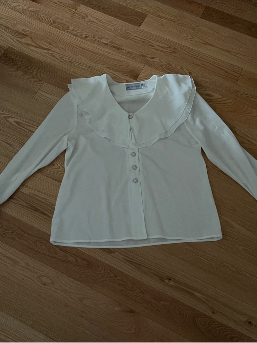 White Ruffled Collar Button-Front Blouse - Picture 7 of 8
